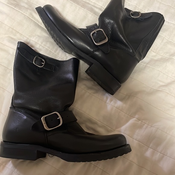 Frye “Veronica short” slouchy boot - Picture 6 of 12